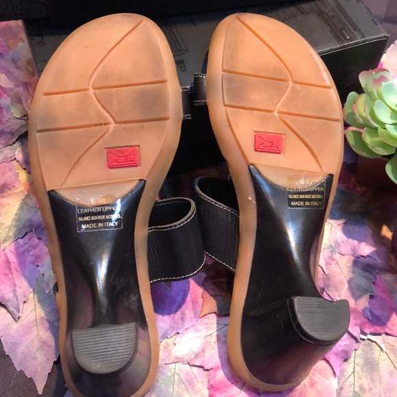 LEATHER ITALIAN  MADE Sandals by VERTAN - Picture 4 of 11